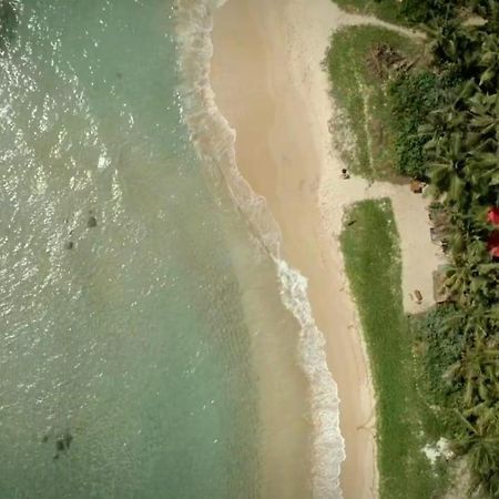Kusuma'S Lazy Left Hotel Midigama Timur Bagian luar foto